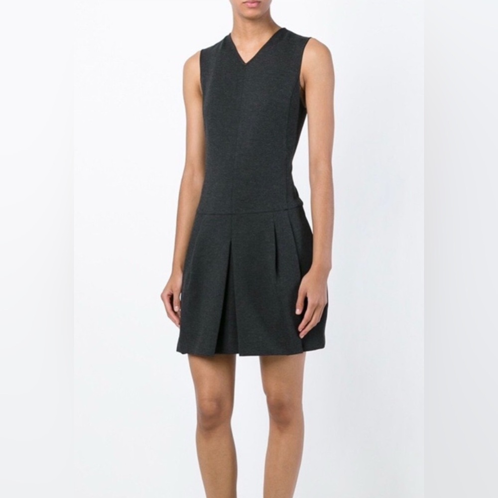 $395 VINCE Women’s Sleeveless Drop Waist Pleated Mini Dress Charcoal Gray Size 8